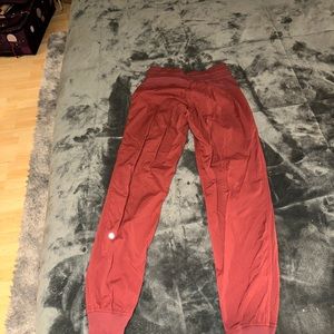 Lululemon joggers size 2